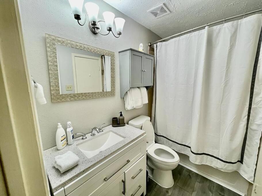 3 Bedroom Entire Home - Centrally Located In Katy, Texas Extérieur photo