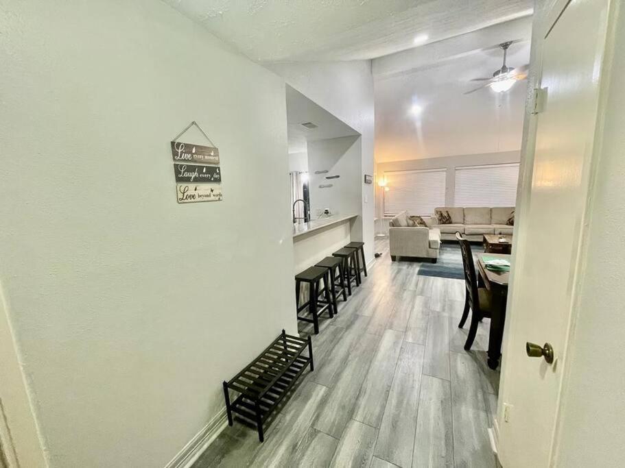 3 Bedroom Entire Home - Centrally Located In Katy, Texas Extérieur photo