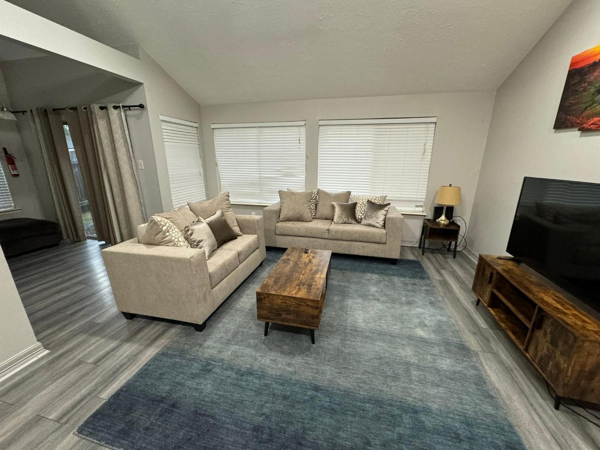 3 Bedroom Entire Home - Centrally Located In Katy, Texas Extérieur photo